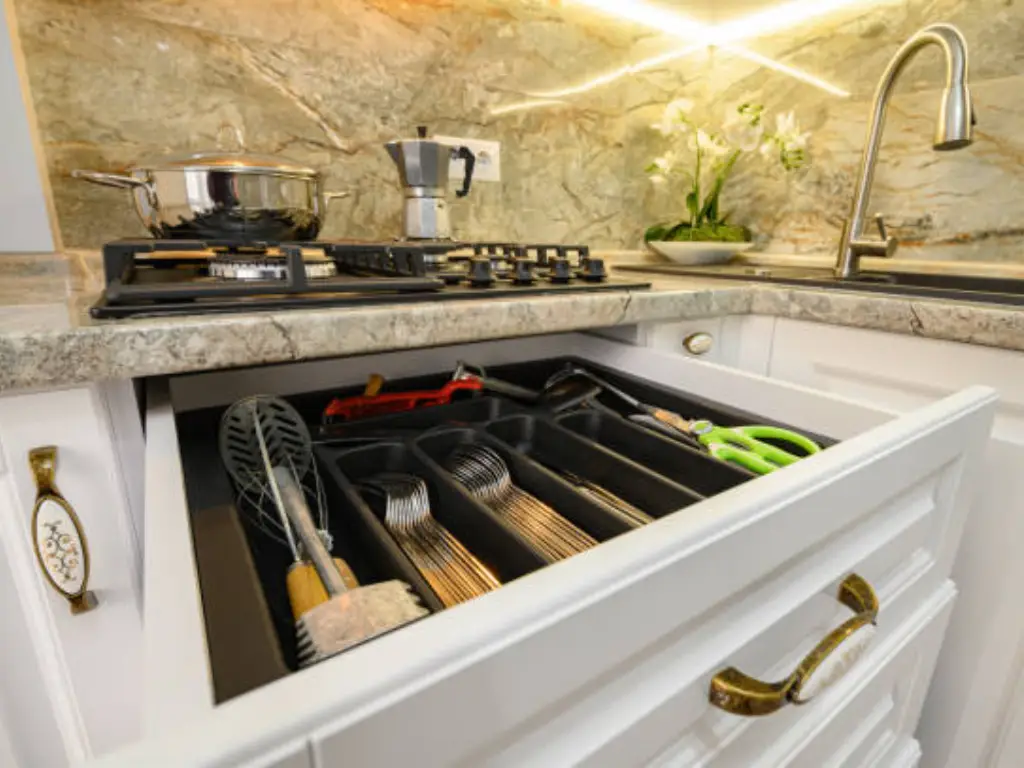 Pull Out Drawer Organizers
