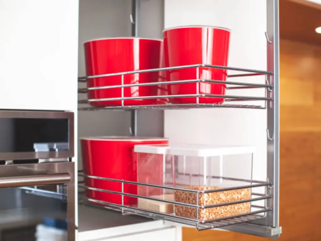 pantry organizer