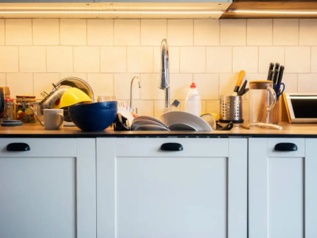 messy kitchen