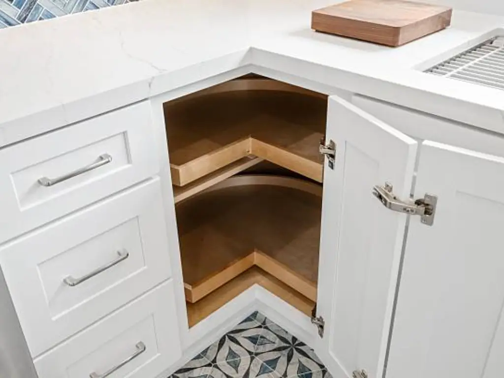 pull out shelves solution