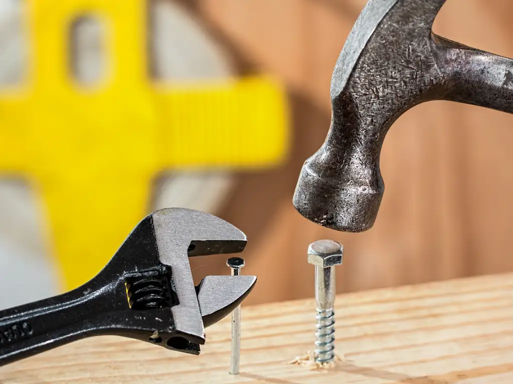 How to Choose the Right Cabinet Organizer Hardware for Your Furniture Business